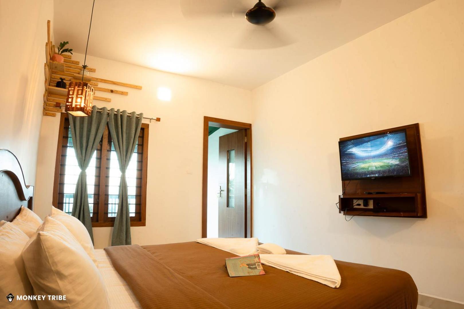 Monkey Tribe Munnar Hostel Стая снимка